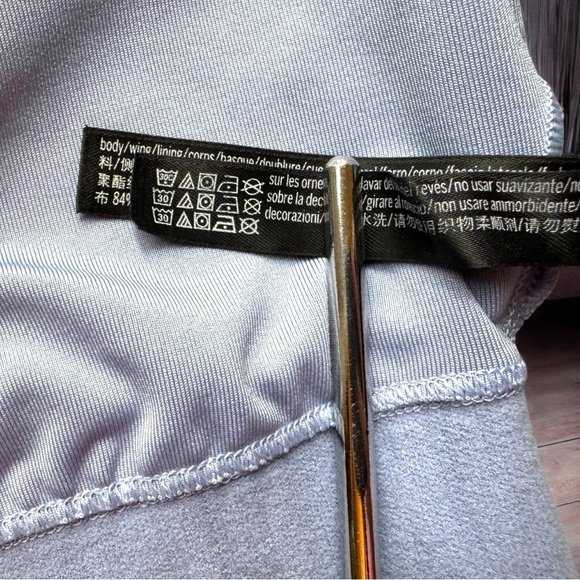 VICTORIA’S SECRET PINK ACTIVE Ultimate Lightly Lined Sports Bra - Size S-DD - Picture 12 of 14